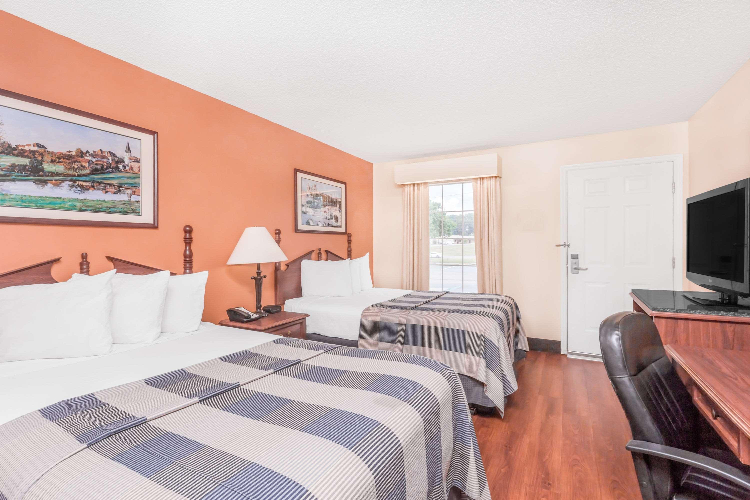 Days Inn By Wyndham Americus Ngoại thất bức ảnh