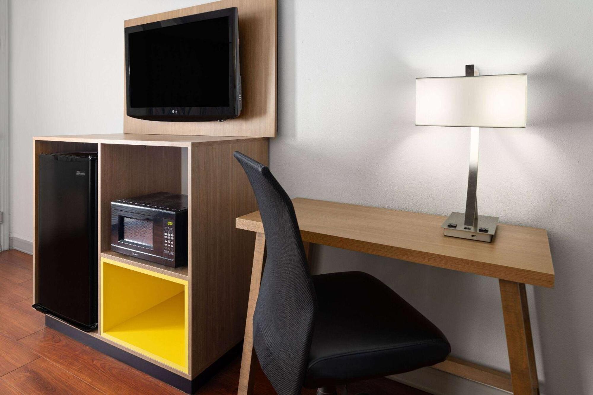 Days Inn By Wyndham Americus Ngoại thất bức ảnh