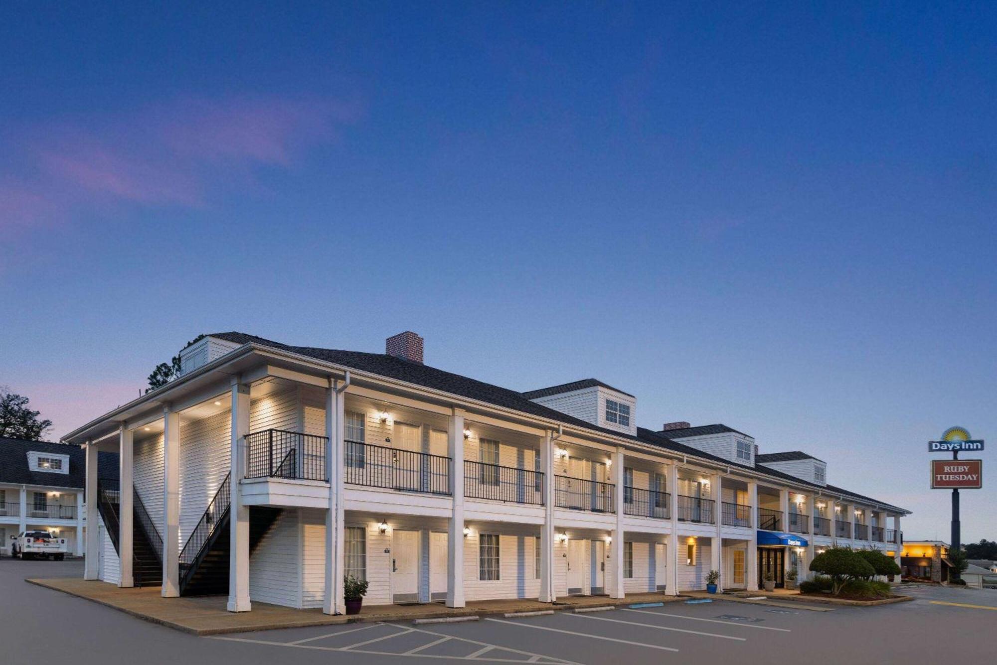 Days Inn By Wyndham Americus Ngoại thất bức ảnh